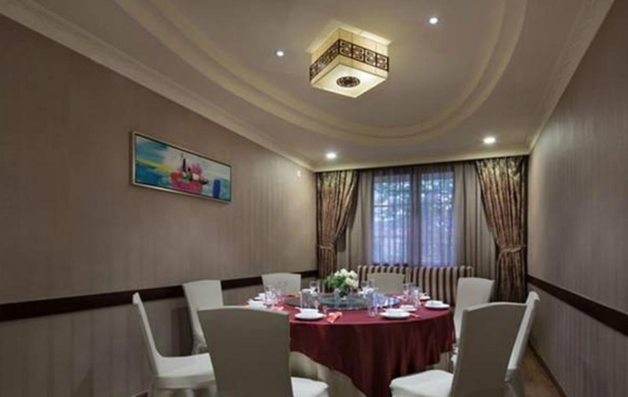 Wanxing Hotel Chao Yang Square Branch Наньнін Екстер'єр фото