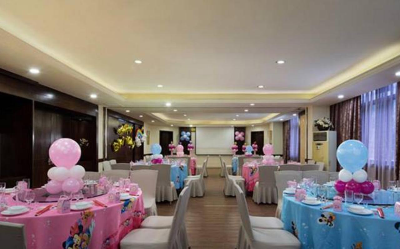 Wanxing Hotel Chao Yang Square Branch Наньнін Екстер'єр фото
